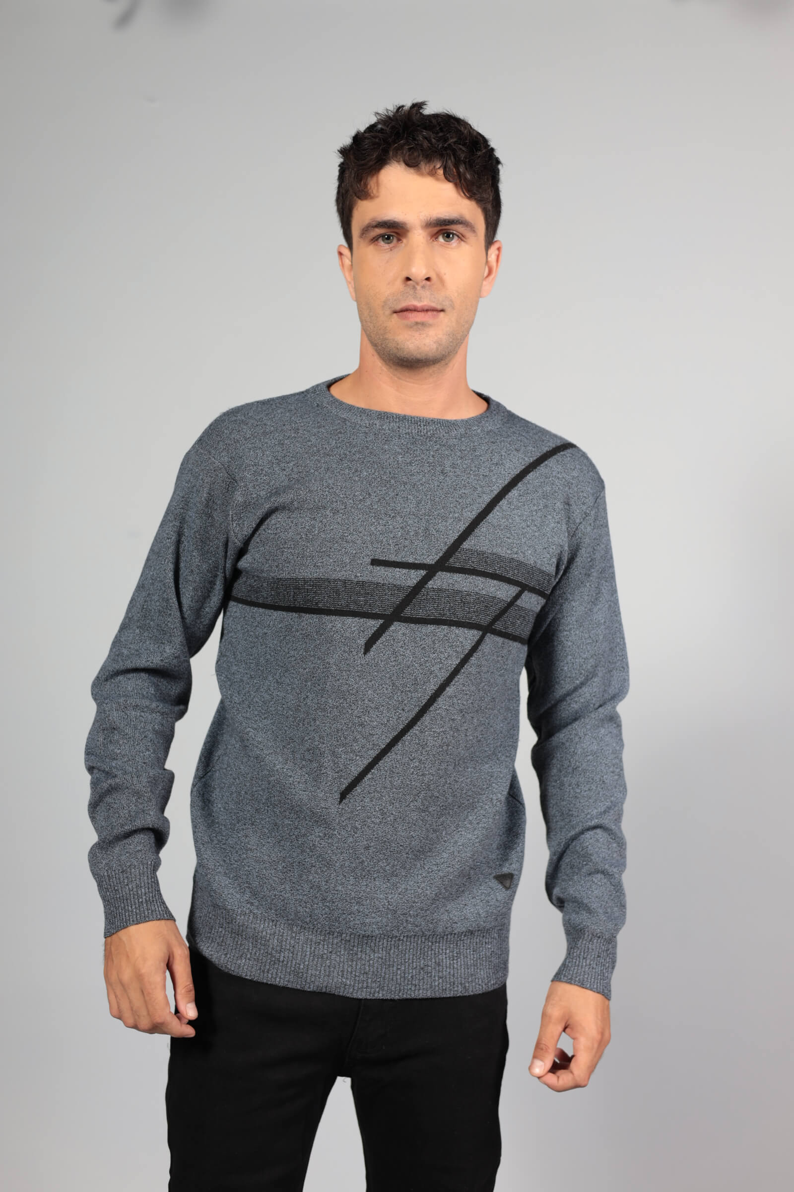 סריג גבר אפור בהיר