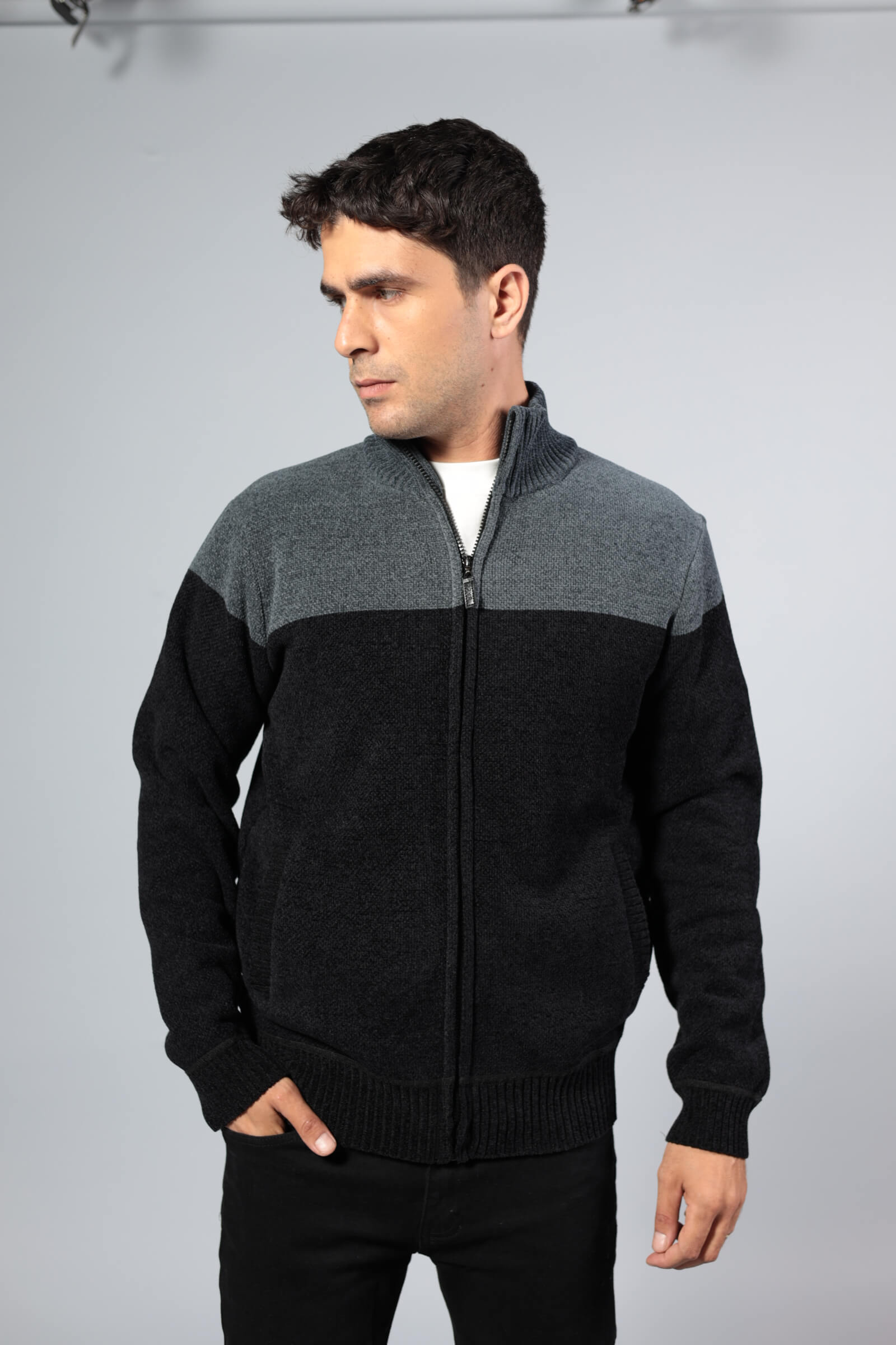 סריג פרווה משולב שחור